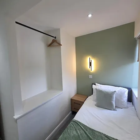 度假居 House - Sleeps 4 - Parking - Garden - Centre