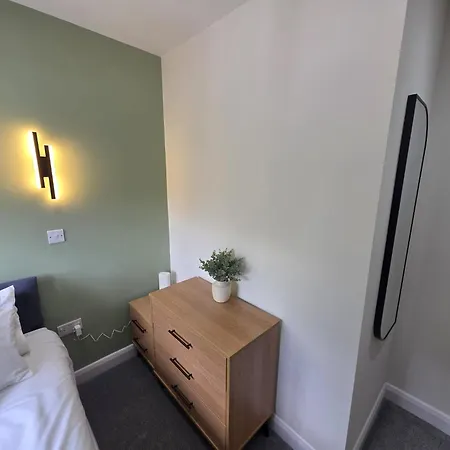 House - Sleeps 4 - Parking - Garden - Centre Casa de Férias *